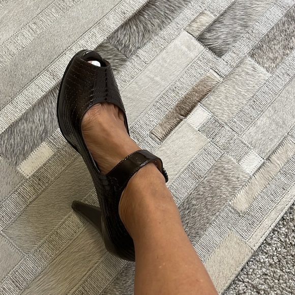 Franco Sarto Chocolate Patent Peep Toe Shoes - Picture 3 of 7